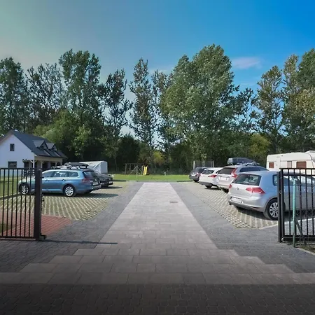 Feriehus Przystan Pod Topolami K Ustronia Morskiego Pleśna